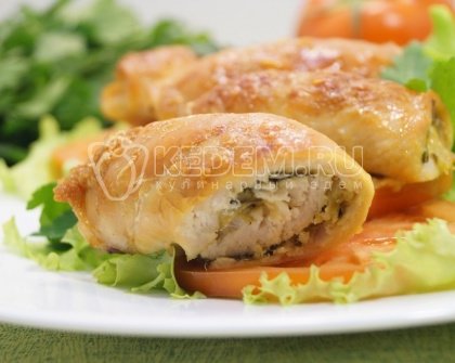 Куриные рулетики с сыром и зеленью
