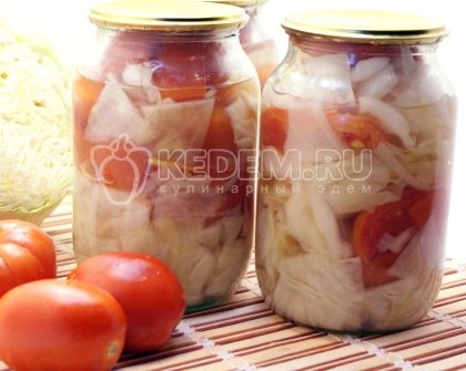 Помидоры на зиму с капустой и луком